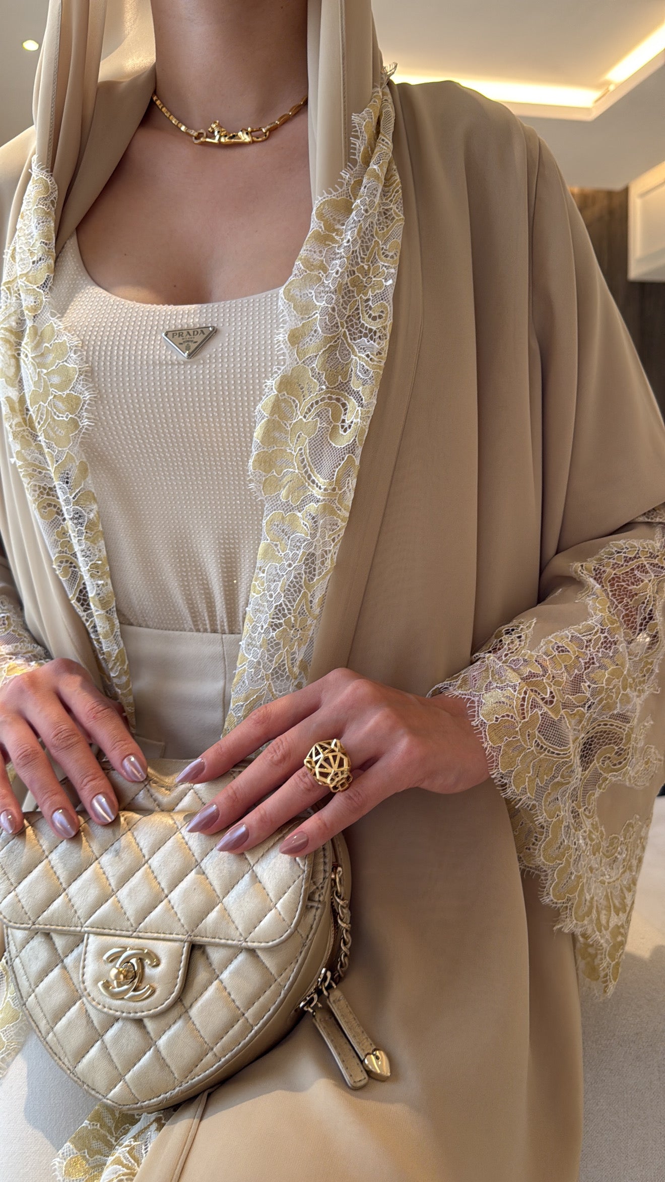 Beige 01