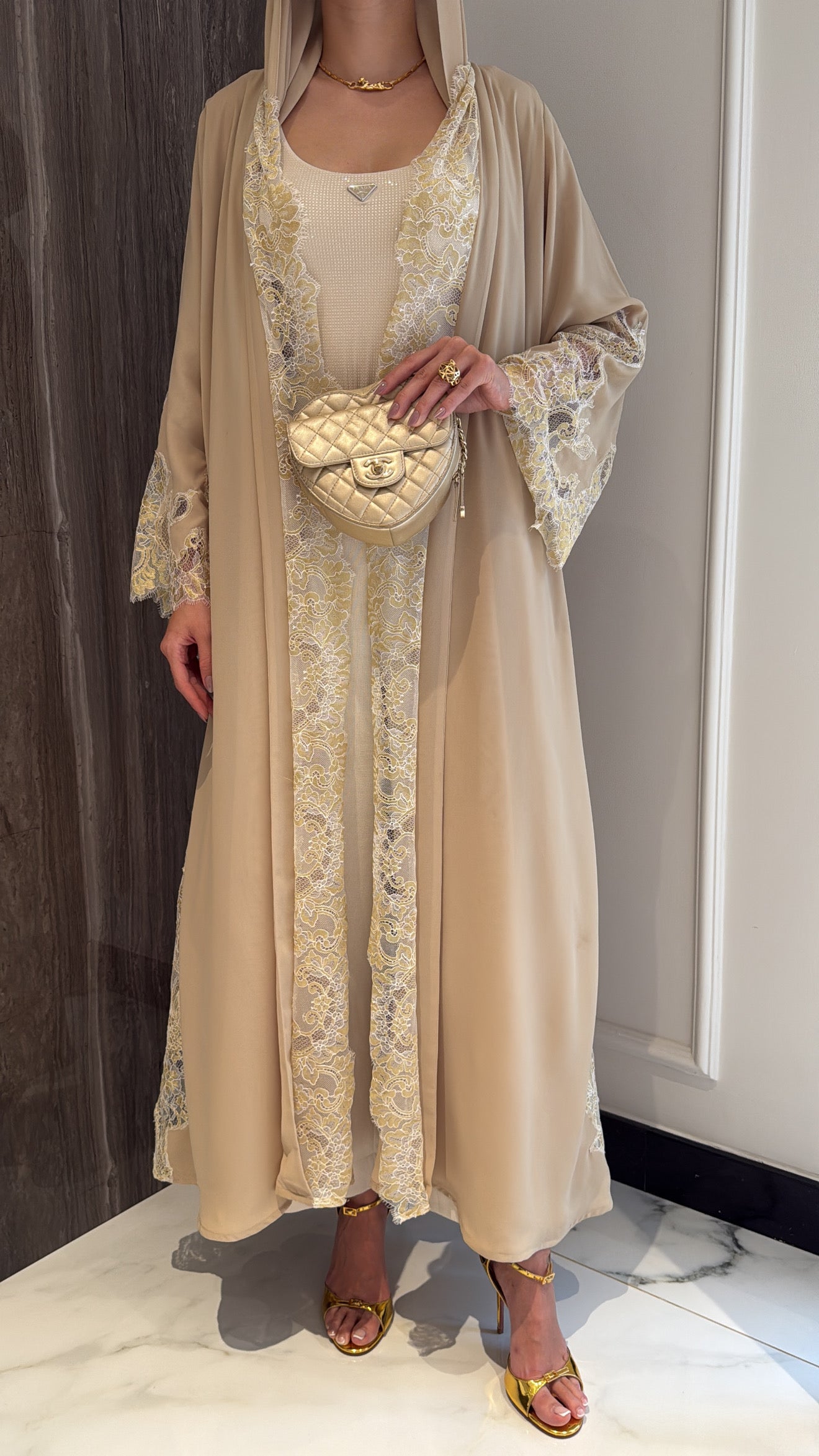 Beige 01