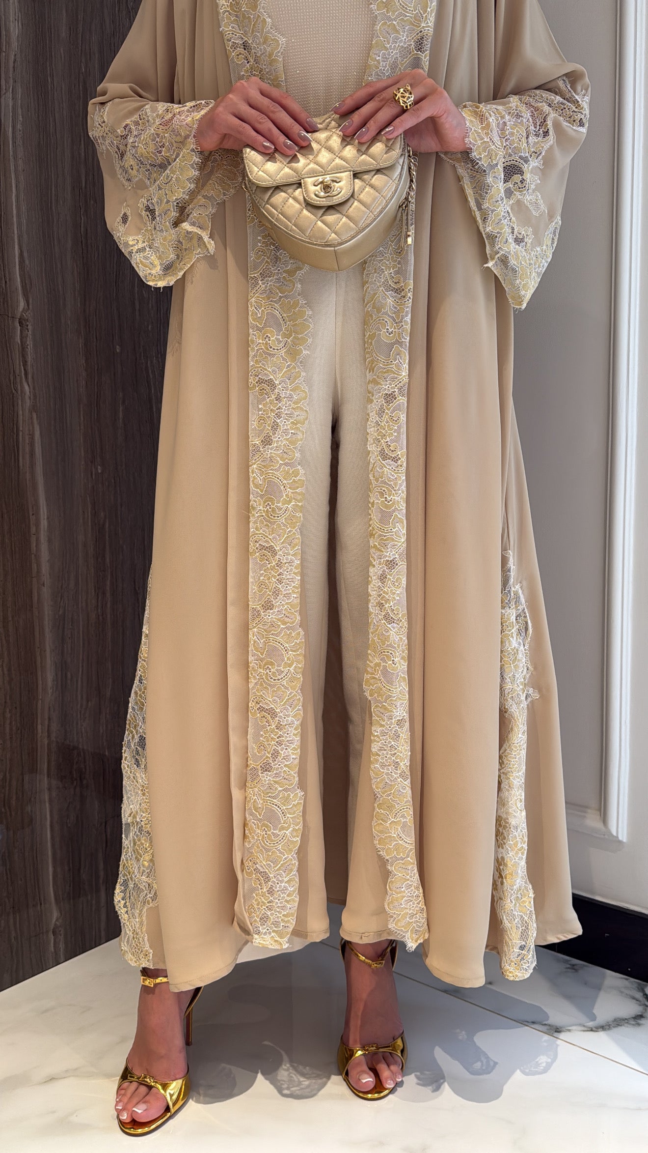 Beige 01